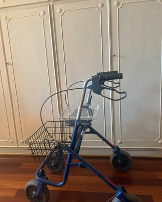 Deambulatore Rollator Quatro Thuasne