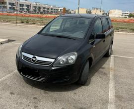 Opel Zafira 7 posti