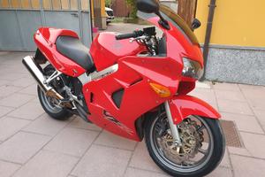 vfr 800