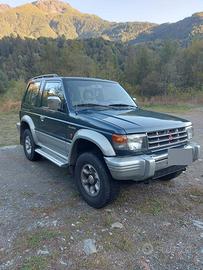 MITSUBISHI PAJERO GLS 2.5 TD INTERCOOLER TURBO 4x4