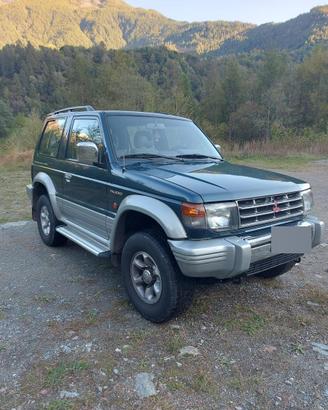 MITSUBISHI PAJERO GLS 2.5 TD INTERCOOLER TURBO 4x4