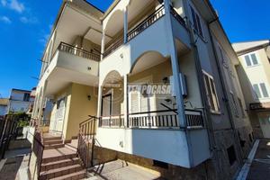 Casa indipendente a Aversa Via Giovanni Linguiti