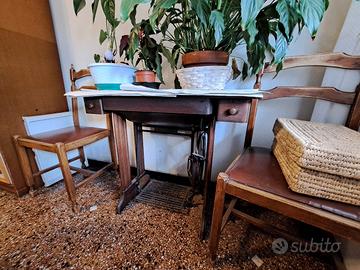 Antica Macchina da Cucire Singer "Monza" con Mobil