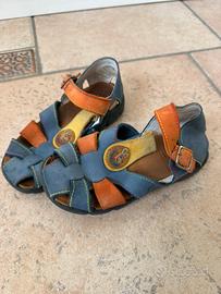 Sandali Bimbo/a n.25 Cangurino (vero cuoio).