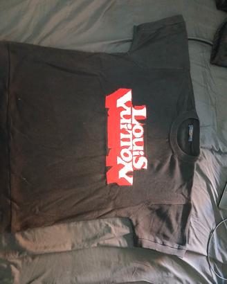 TSHIRT LOUIS VUITTON NERA 50€ UNISEX AUTUNNO INVER