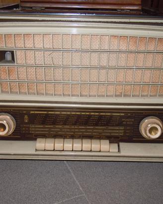 radio magnadyne md6022 vintage