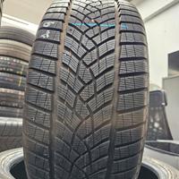 275 40 R 22 107v M+S Goodyear ULTRAGRIP UG+