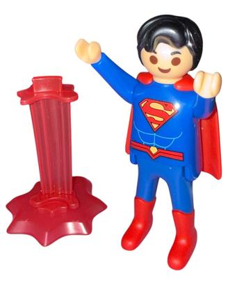 Sorpresa Kinder Maxi Playmobil DC Superman 2025
