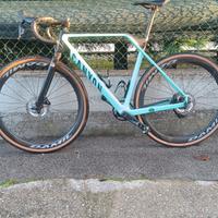 Canyon gravel/cx Inflite 