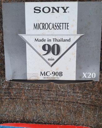 Microcassette Sony MC-90B