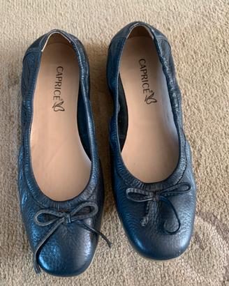 Scarpe/ballerine  in pelle blu scuro, misura 39