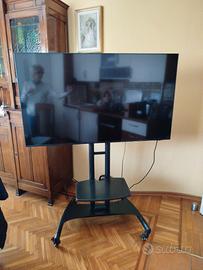 Supporto TV da pavimento mobile, con ruote
