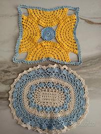 Centrini all' uncinetto colorati