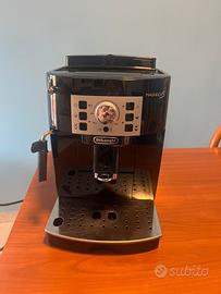 Macchina da caffè DeLonghi Magnifica S ECAM20.11X