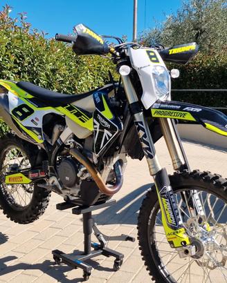 Triumph TF450e 5ore!