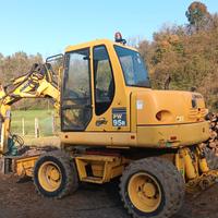 Escavatore gommato komatsu pw 95