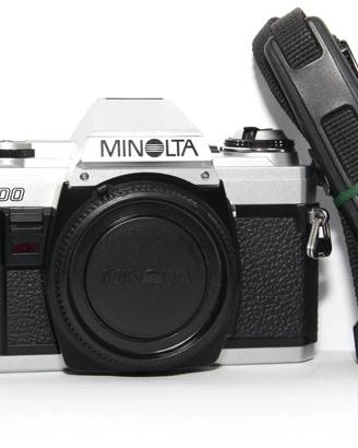 MINOLTA X-300 Reflex Analogica Corpo Obiettivo MD