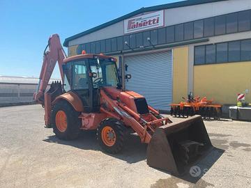Terna Fiat Hitachi FB 100