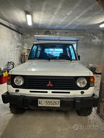 Mitsubishi pajero 2.5 td