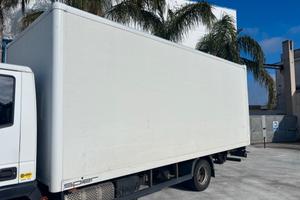 AT-037 FURGONE PER EUROCARGO 75-120