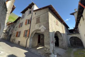 CASA SEMINDIPENDENTE A GROSOTTO