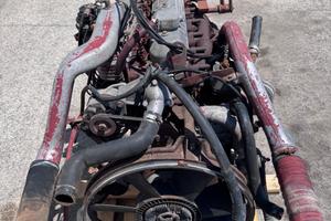 Motore iveco eurocargo 6 cilindri 230 cavalli