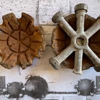 Fermacarte inerte in ghisa tedesco diskus mod.1913