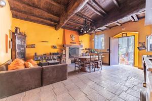 5 LOCALI A CORCHIANO