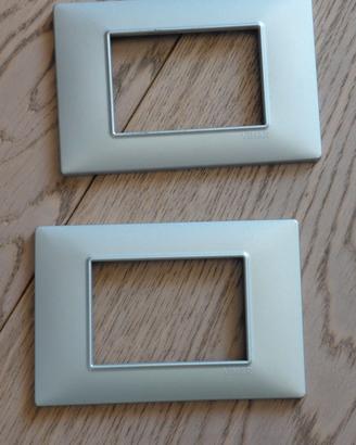 placca Vimar Plana grigio/argento