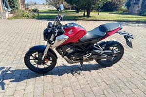 Honda Cb 125r 
