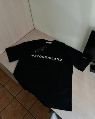 T-Shirt Stone Island unisex nera nuova