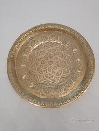 vassoio orientale decorato in ottone