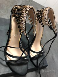 Scarpe con tacco e pietre