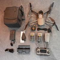 DJI Mavic 2 Pro Fly More Combo e Smart Controller