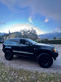 Jeep grand cherokee overland