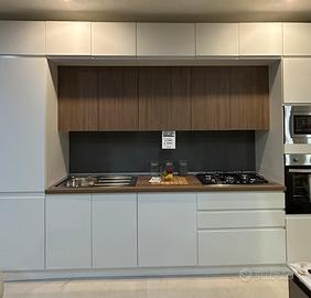 Cucina a ponte 360cm di Mobilturi