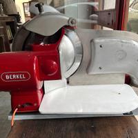 Affettatrice Berkel mod. 114 rossa funzionante