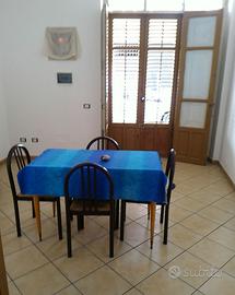 Palazzina con tre Appartamenti a partinico