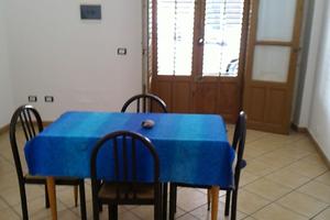 Palazzina con tre Appartamenti a partinico