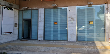 Locale Commerciale zona Pitia - Filisto