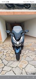 Honda Forza 300