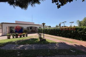 Villa bifamiliare Terracina [Cod. rif 3236184VRG]