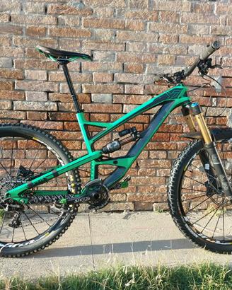 yt capra cf pro race