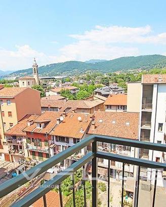 Appartamento di 80 m² con 2 locali e box auto a Be