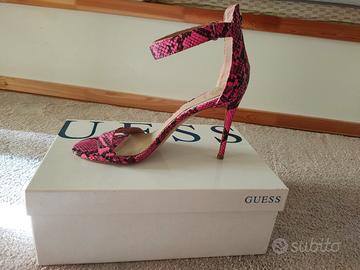 sandali Guess nero/fucsia n. 38