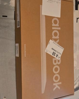 Pc portatile Galaxy Book 4 Samsung 