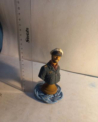 diorama busto comandante u-boot