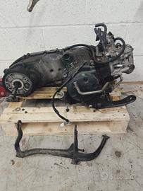 Motore Yamaha Majesty 125