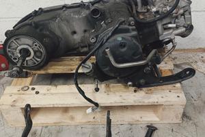 Motore Yamaha Majesty 125