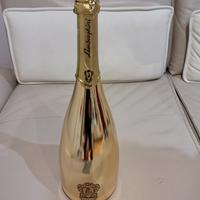 bottiglia brut vino spumante Lamborghini 